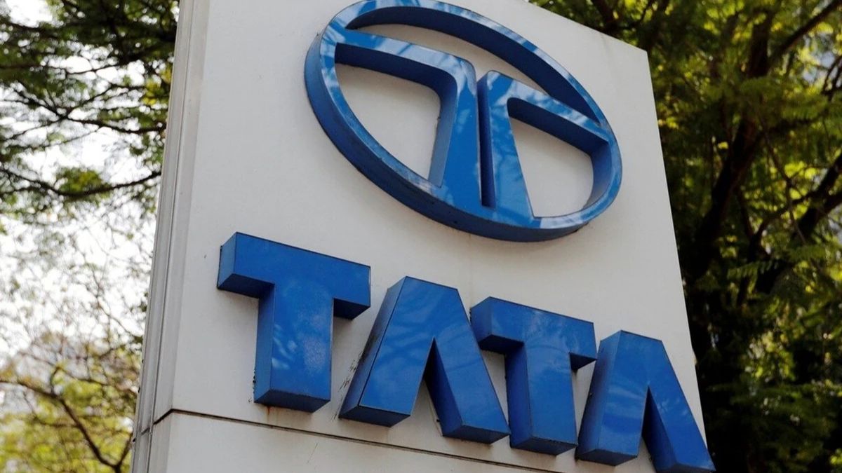 89% की भारी गिरावट के बाद टाटा ग्रुप का यह Penny Stock बना तूफान, 7 दिन में 39% की जबरदस्त तेजी से निवेशकों में हलचल