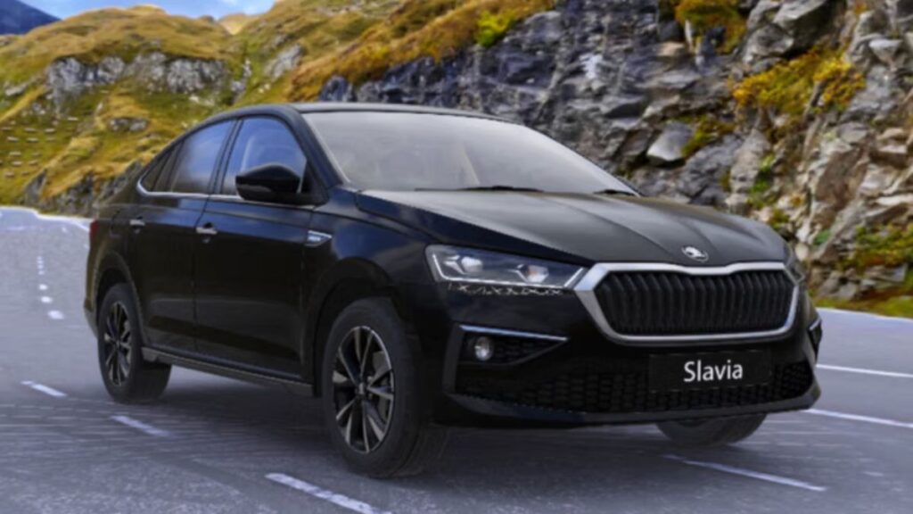 नई Skoda Slavia फेसलिफ्ट की पहली झलक आई सामने, इंटीरियर देखकर रह जाएंगे हैरान, मिल सकते हैं कई बड़े अपडेट